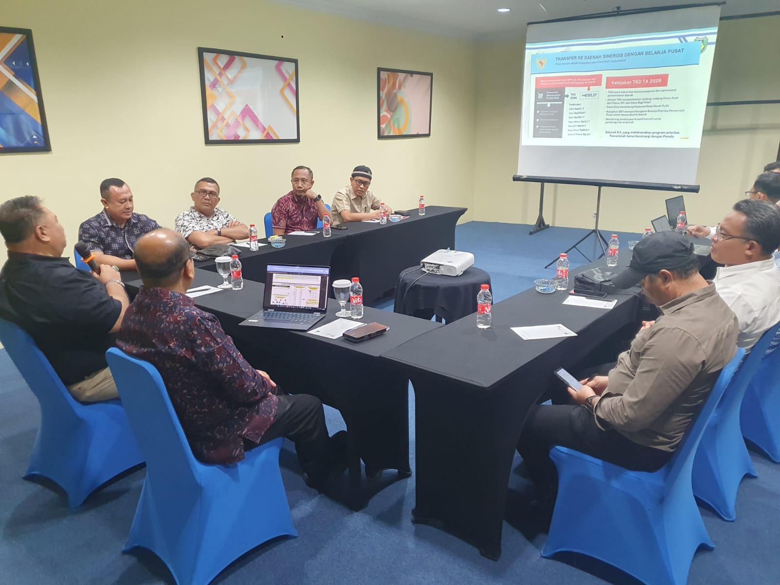 rapat-koordinasi-pemkab-bengkulu-selatan-bersama-dirjen-kemendagri-perkuat-sinergi-program-pembangunan-daerah