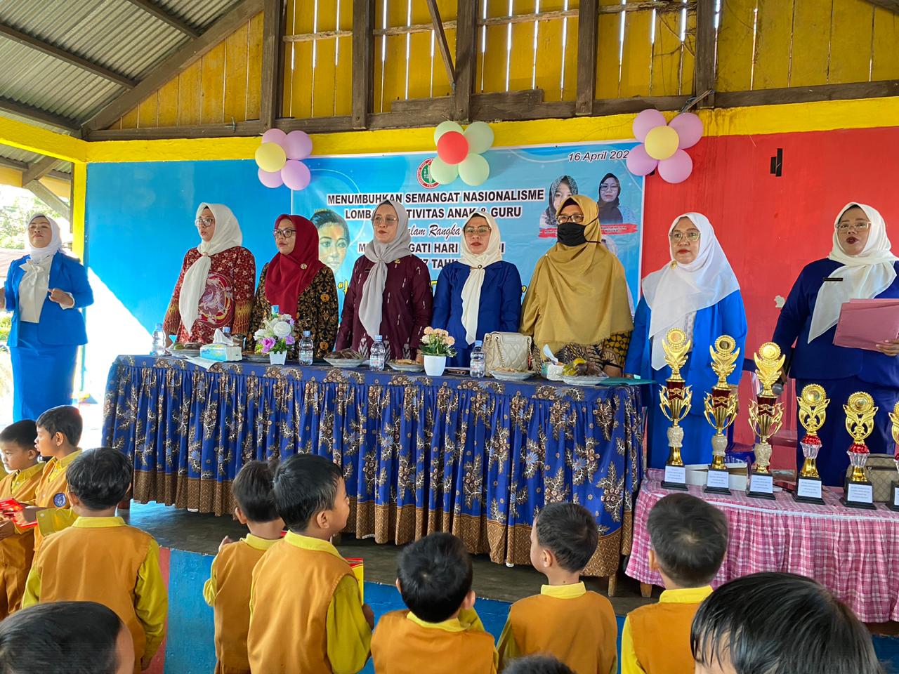 lomba-mewarnai-dan-mars-lagu-igtki-peringati-hari-kartini-ke-147-di-tk-negeri-3-bengkulu-selatan